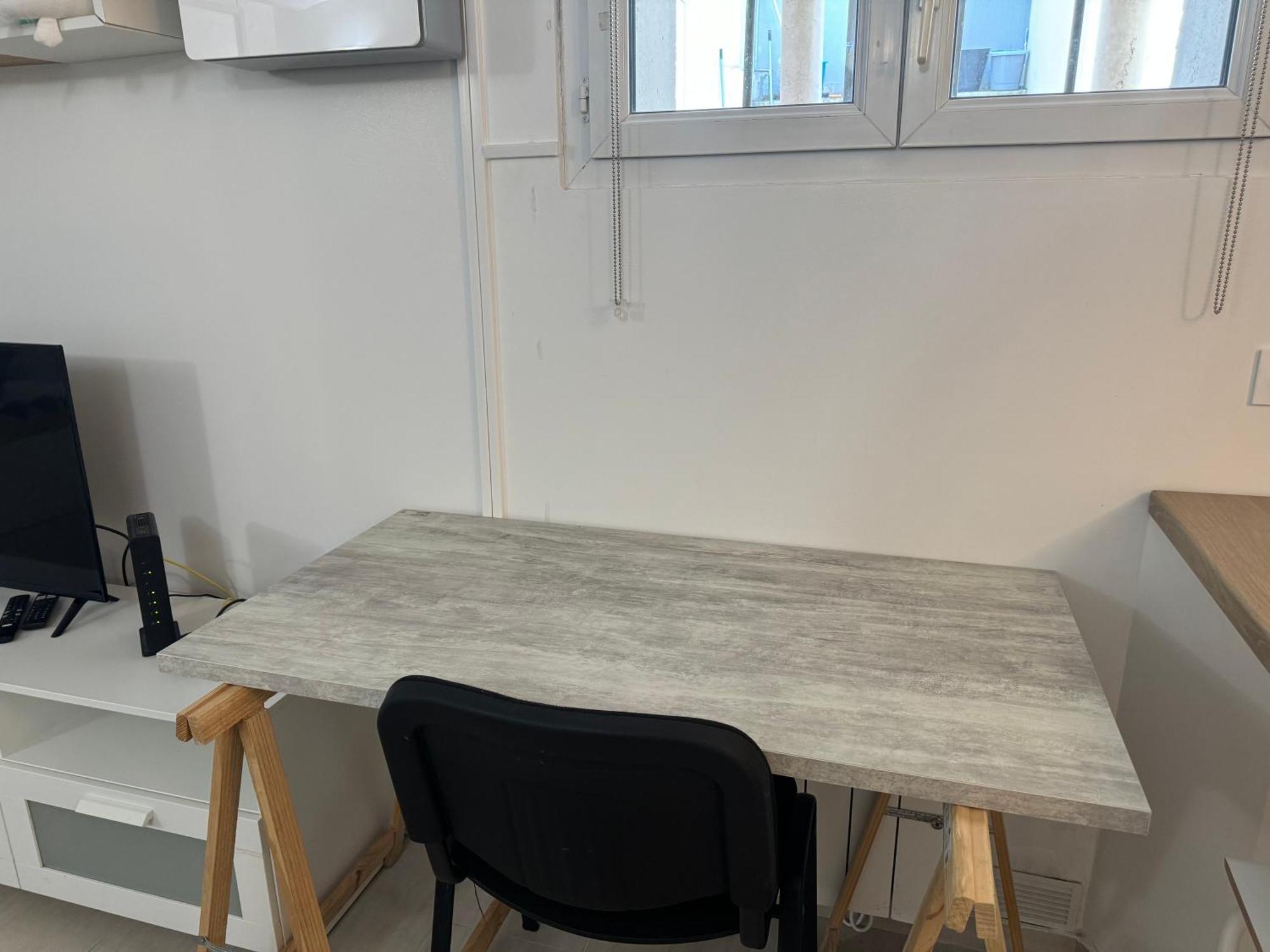 Charming Intim In Paris South Montrouge